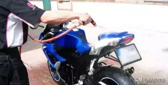 摩托车旧漆怎么去除,摩托车旧了怎么让它焕然一新