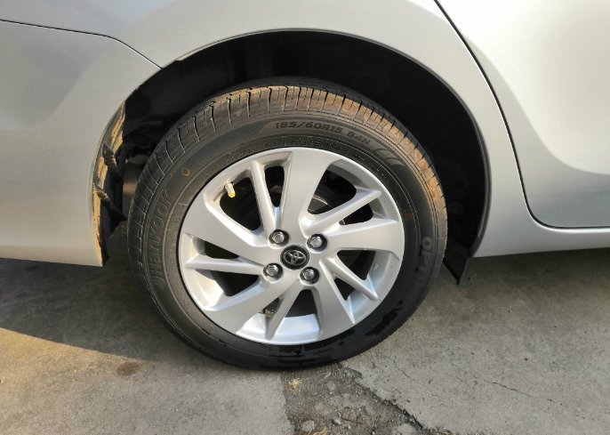 丰田致享跑高速稳定性怎么样,丰田致享一公里油耗