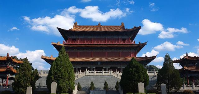 许昌古城曾被划分为三大重镇，分别名为自由、平等、博爱