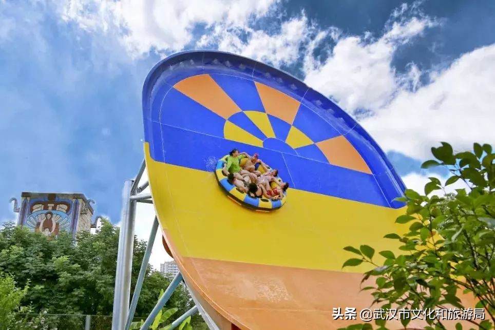 武汉欢乐谷电音节justin黄明昊,武汉欢乐谷hoha电音节黄明昊