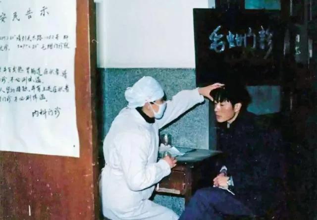 市值飙升近1500亿元,市值暴增100亿