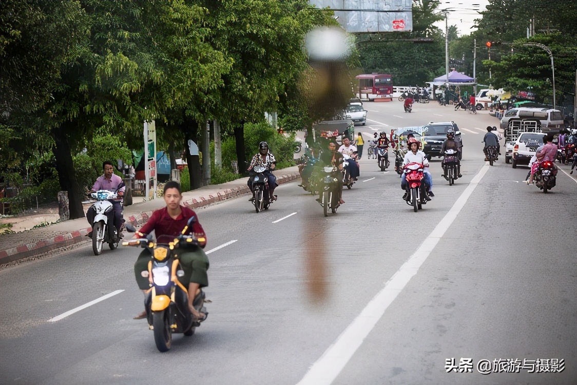 仰光充满现代感和历史感的城市,缅甸仰光佛塔之国