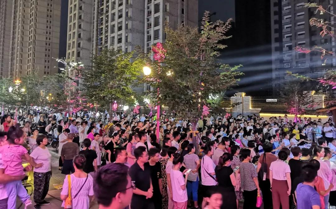 消费红包、惊喜礼品等你拿!今晚七点相约花语路,精彩预告看这里