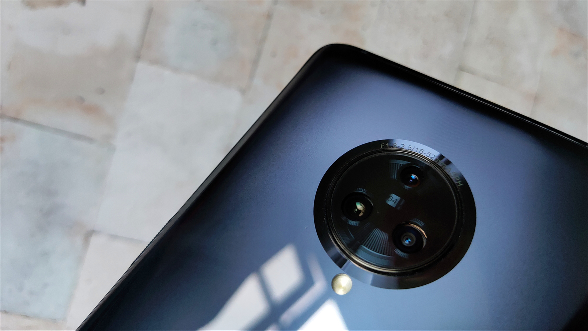 vivonex3黑色深度测评,顶级外观同行衬托简评vivonex3