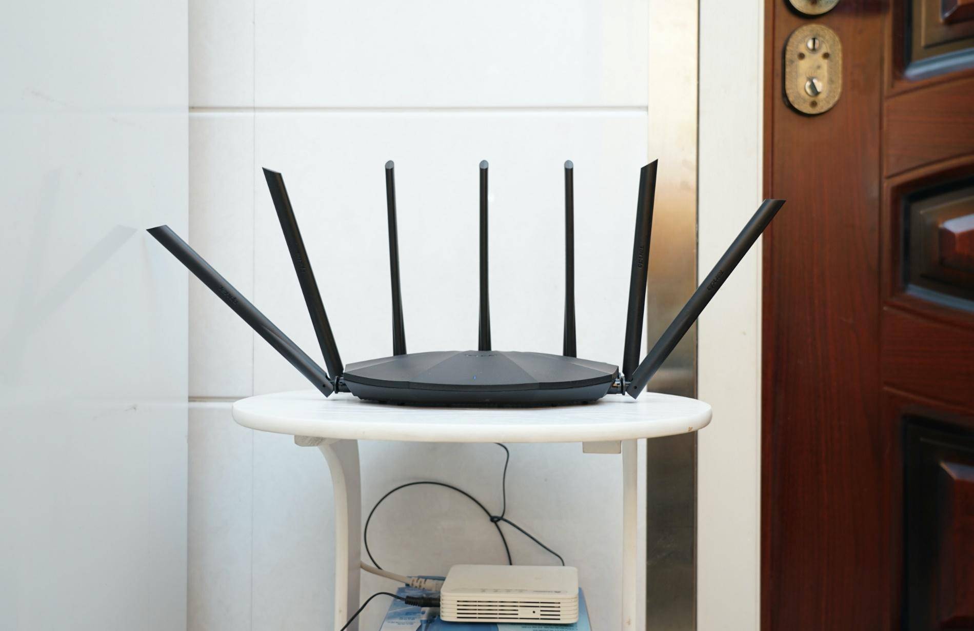 腾达ac23和华为ax2pro哪个信号强,腾达路由器ac10好还是ac23好