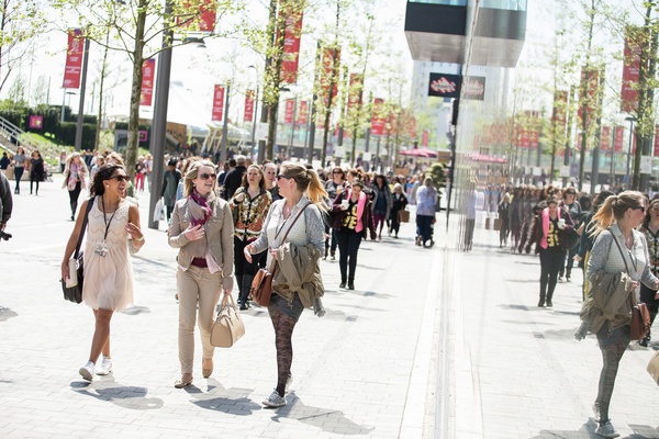 伦敦奥特莱斯购物攻略,荷兰奥特莱斯购物必买清单