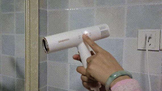 韩国大宇速干负离子吹风机,最新大宇吹风机