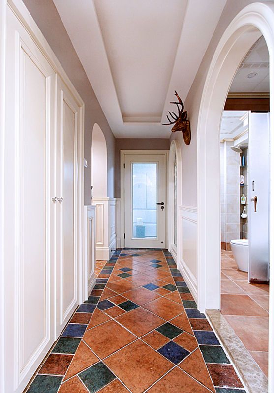 地砖踢脚线可以用什么替代,踢脚线有必要装吗