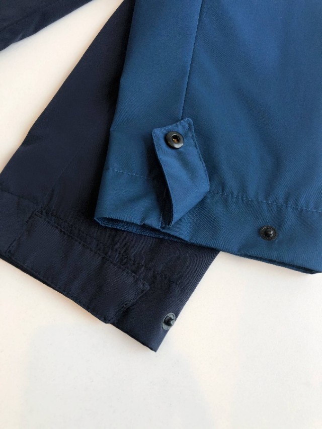 GORE-TEX面料美国戈尔公司生产轻、薄、坚固、耐用