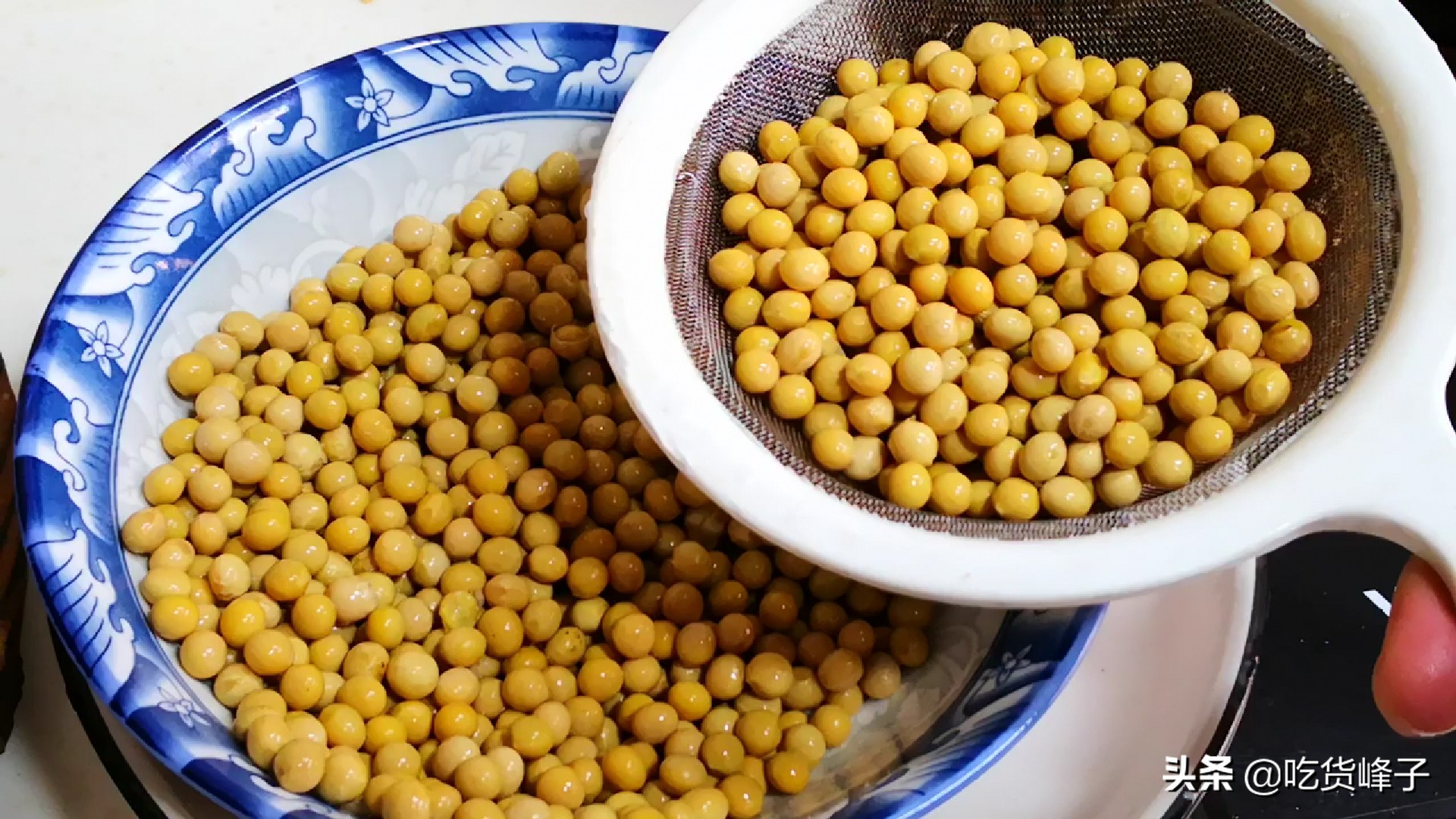 乡下糖豆的做法,炒糖豆子教学视频