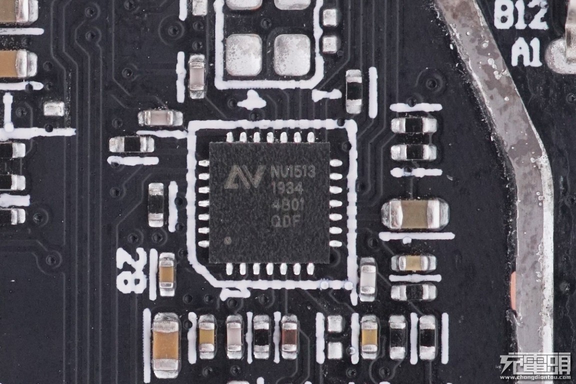 小米升降式无线充和80w无线充对比,小米20瓦无线充拆解