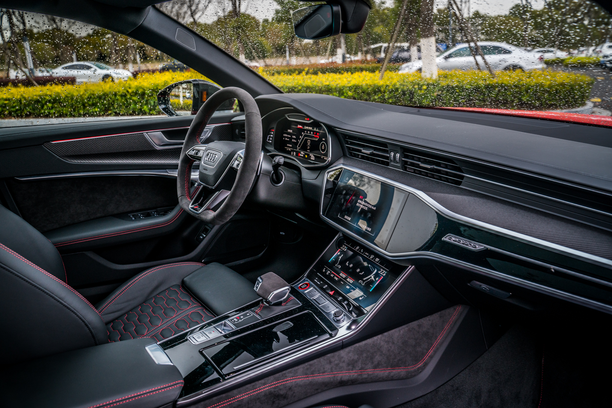 试驾奥迪rs6performance,弹弹车测评