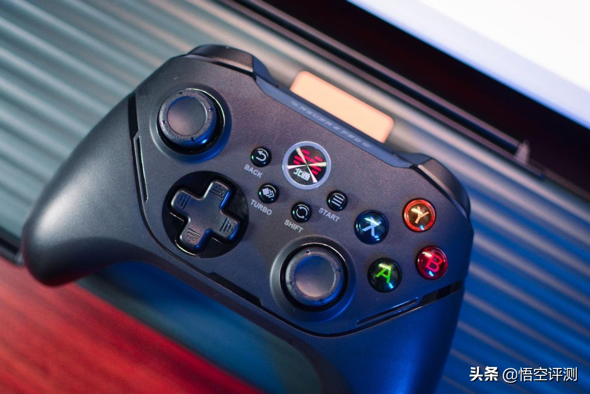 北通阿修罗2pro游戏手柄是哪一款,北通手柄阿修罗2pro测评