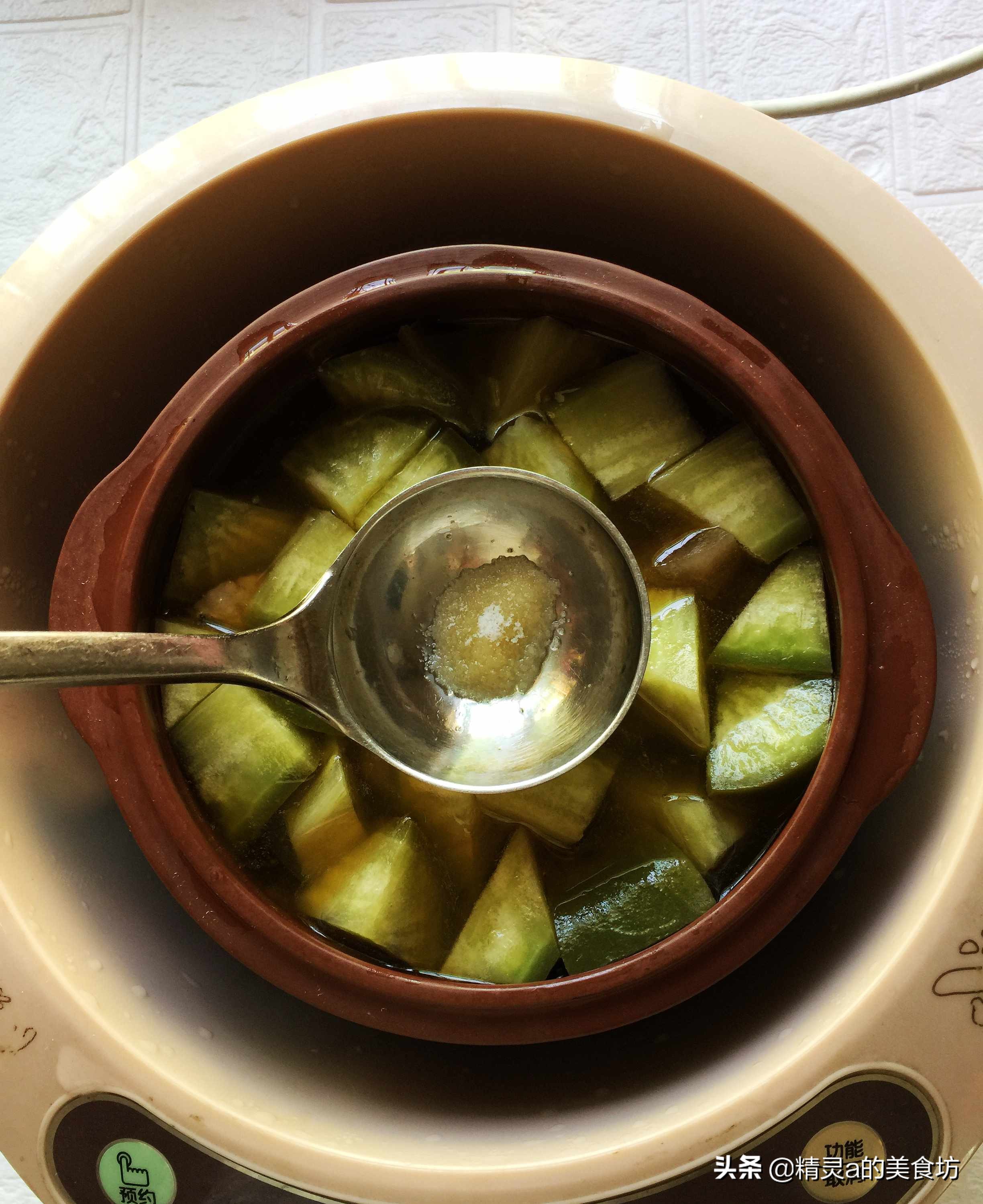 酸萝卜老鸭汤的经典做法,酸萝卜老鸭汤最正宗的做法短视频