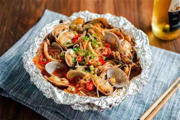 最简单的锡纸花甲粉家庭做法,锡纸花甲粉快捷做法