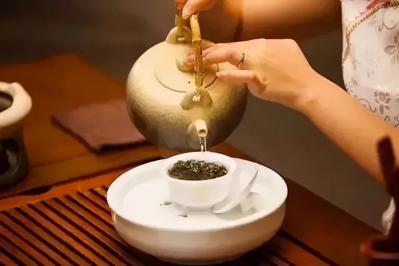 最全的普洱茶老茶图谱大全,怎么判断普洱茶10年老茶