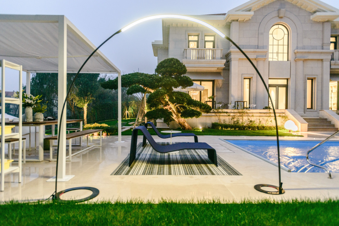 跃层轻奢高级感,跃层设计极简轻奢