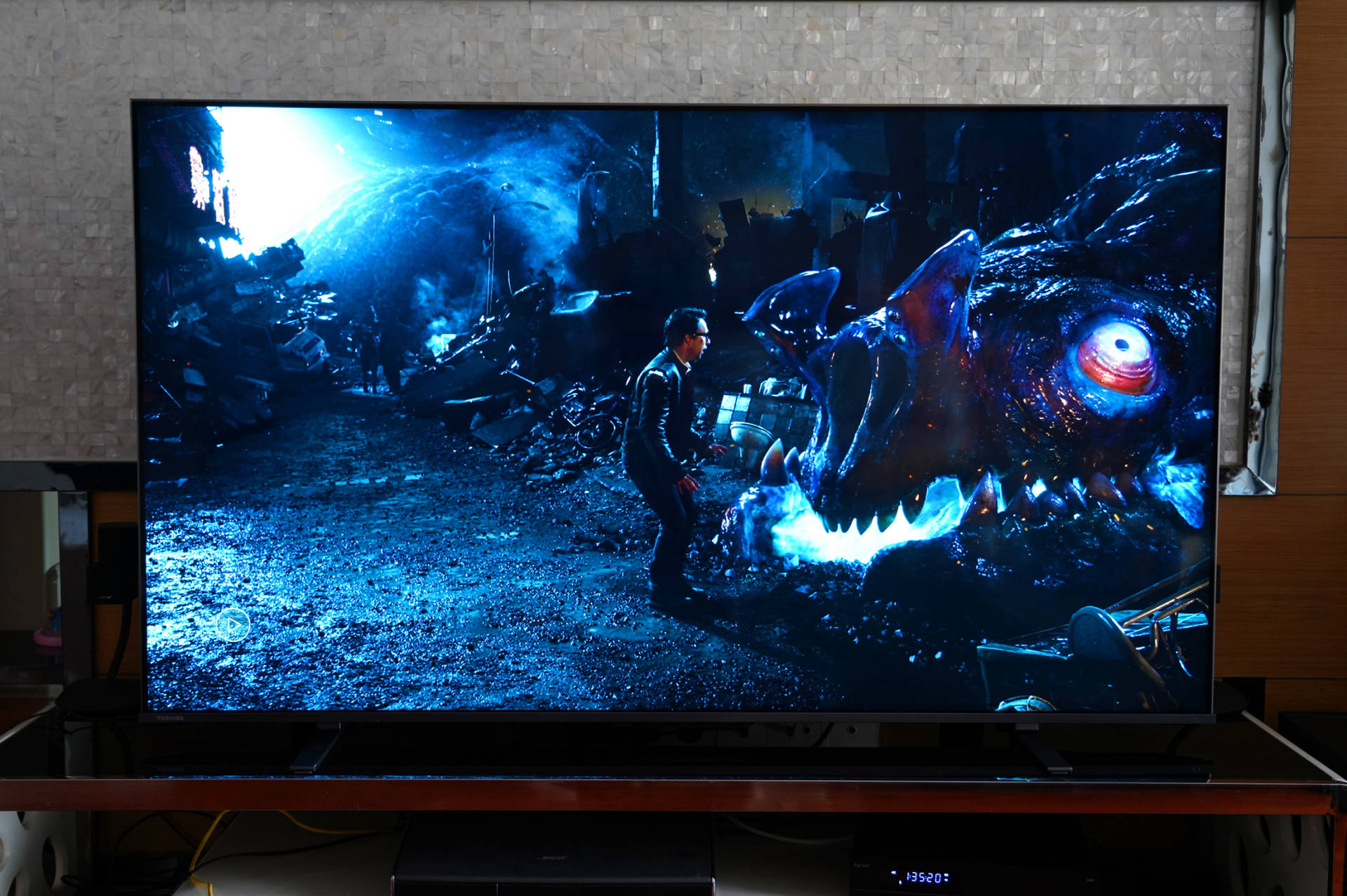 东芝65z670kf和索尼电视对比,东芝电视机65z600mf测评