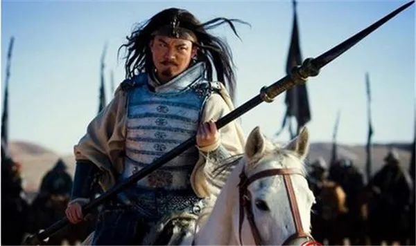 马超如何评价许褚和张飞,如何评价马超这个人