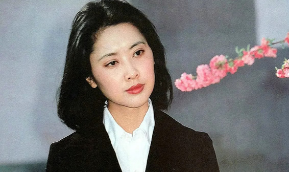 女生的柔软,女性肢体柔软