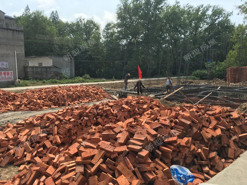 红砖盖房返碱现象,农村红砖房子开裂怎么办