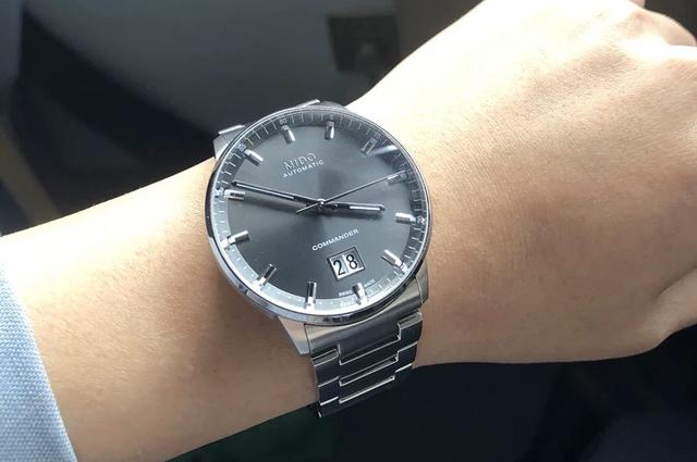 我说他是腕表界7000元级最佳男主角，你们有异议吗？