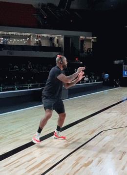 塔克鞋王球鞋,鞋王塔克上脚球鞋