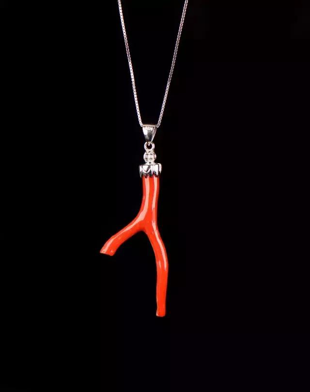 红珊瑚珠宝纯天然图片,红珊瑚珠宝配饰