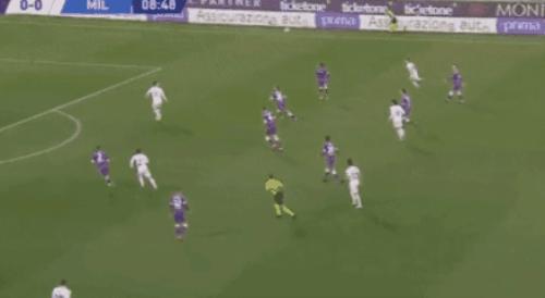 3-2，拒绝爆冷！意甲热门逆境取胜：伊布打响第一枪，重燃战火