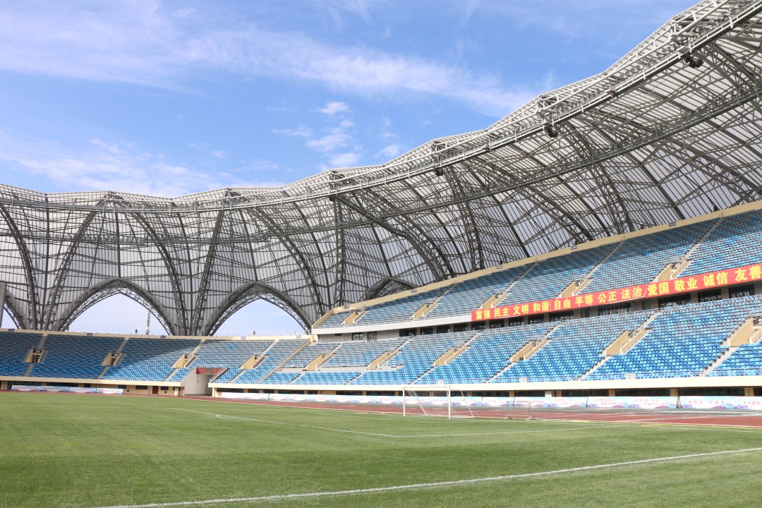 贺兰山体育场球场,发现新球场的视频