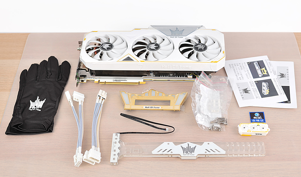 rtx2080名人堂10周年,黑白拼色主机