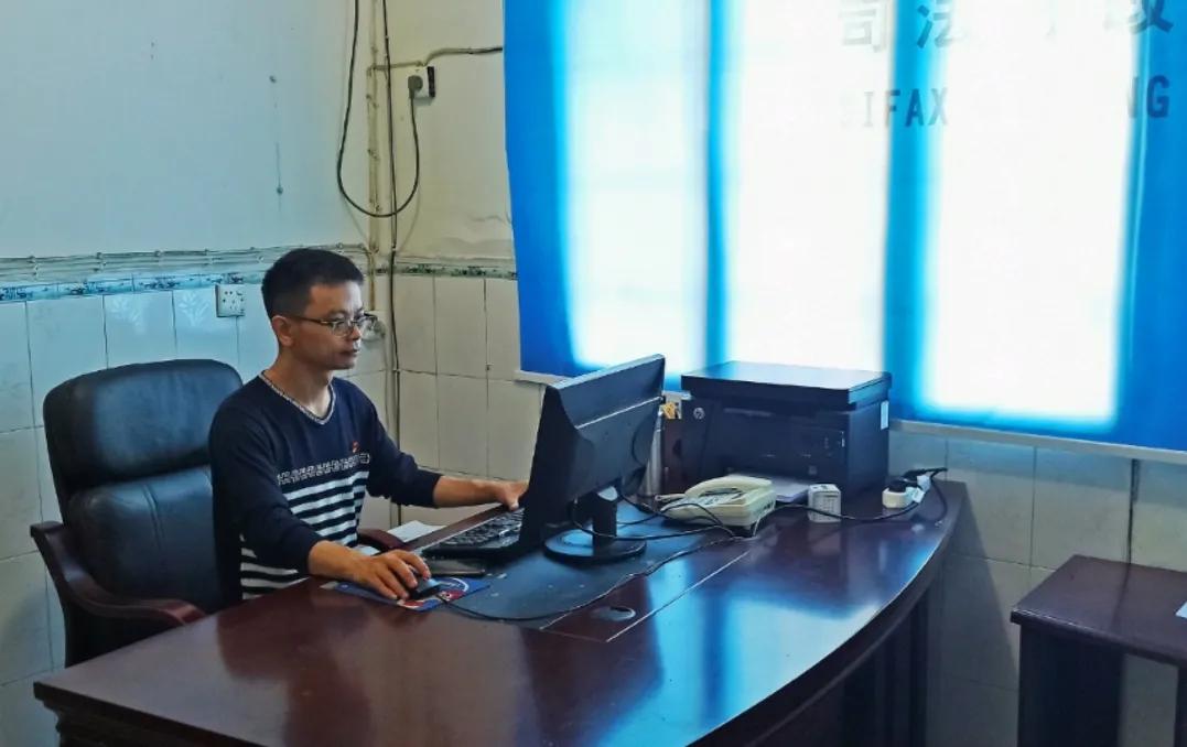 一封特殊的中秋家书,中秋家书三行诗