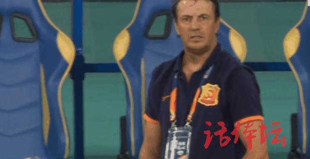 “国足关系户”昨晚再现3次世界级神扑：对方主帅满脸不可思议