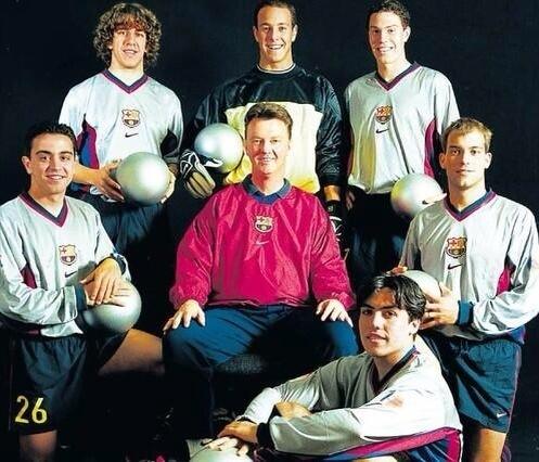 天下足球哈维纪录片,天下足球哈维最强大脑