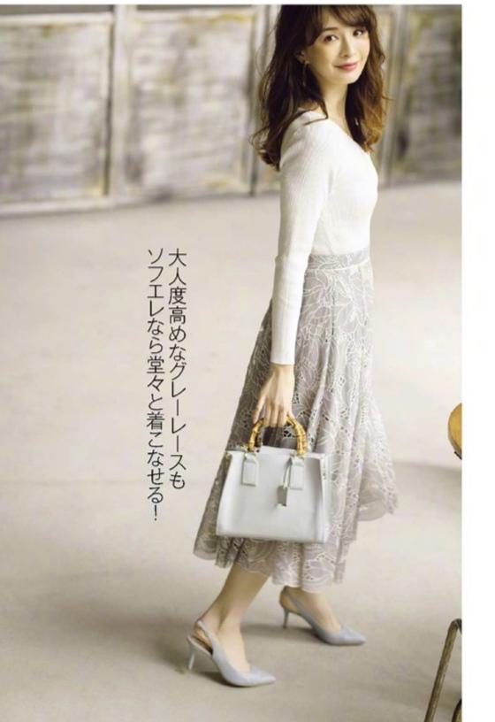 半身裙怎么搭配好看呢,半身裙怎么搭配才最好看