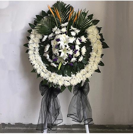 送花圈数量有什么讲究吗,给逝者送花圈应注意什么
