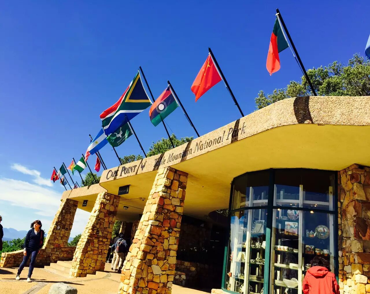 南非开普敦山吃饭,开普敦桌山上帝遗落在人间的餐桌