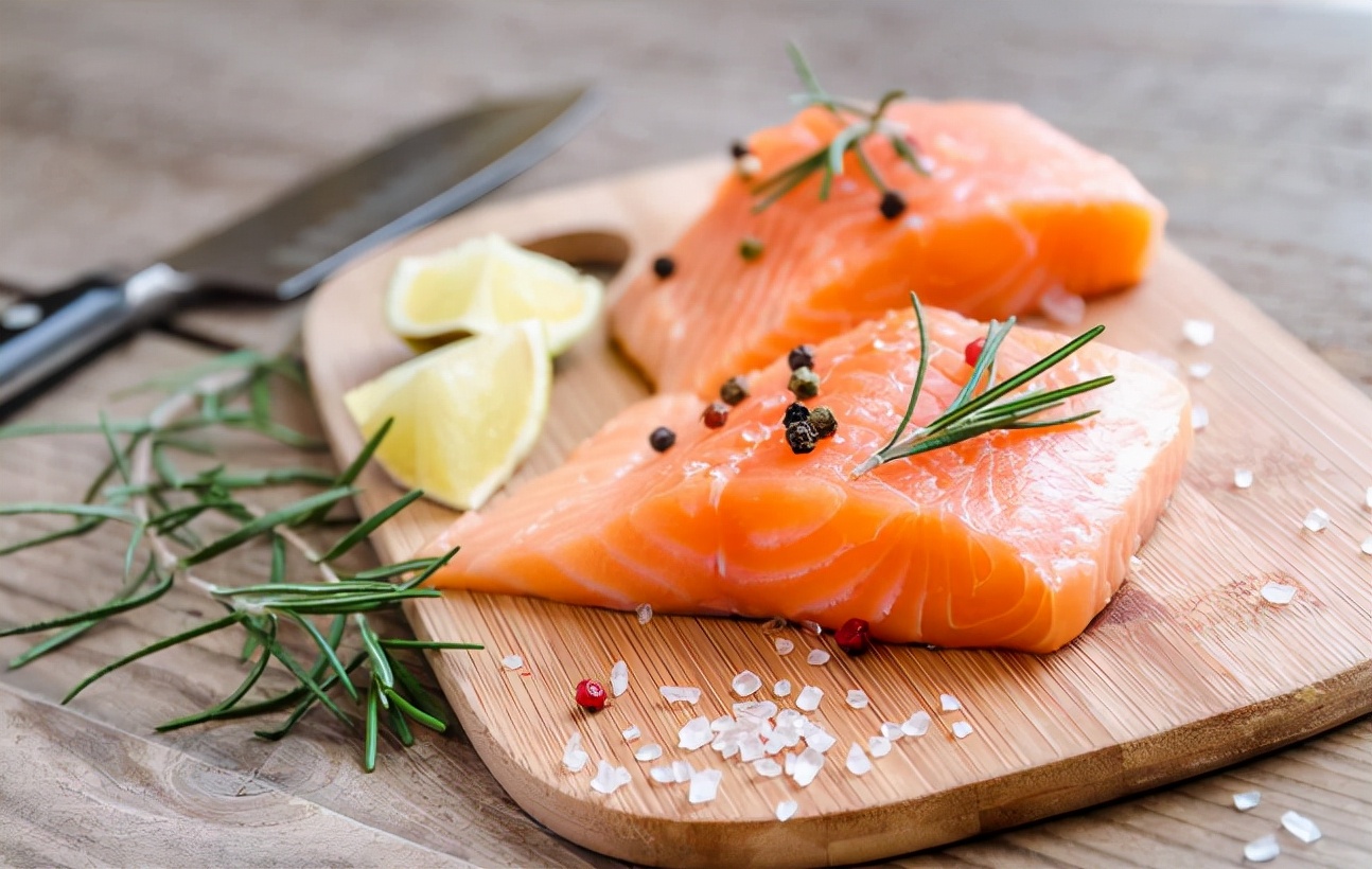 西式厨刀种类大全,中式厨刀和西式厨刀使用方法