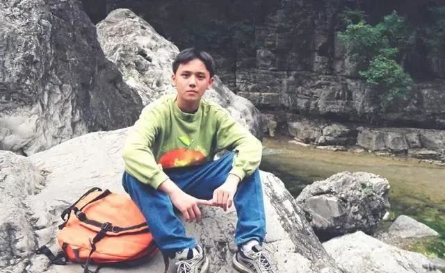 李瑞从小到大变化,李瑞成长史