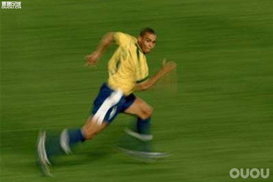 mds005足球鞋测评,moreliasala足球鞋