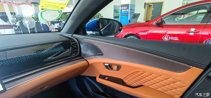 汉ev尊贵丹拿,汉ev5g丹拿版二手车