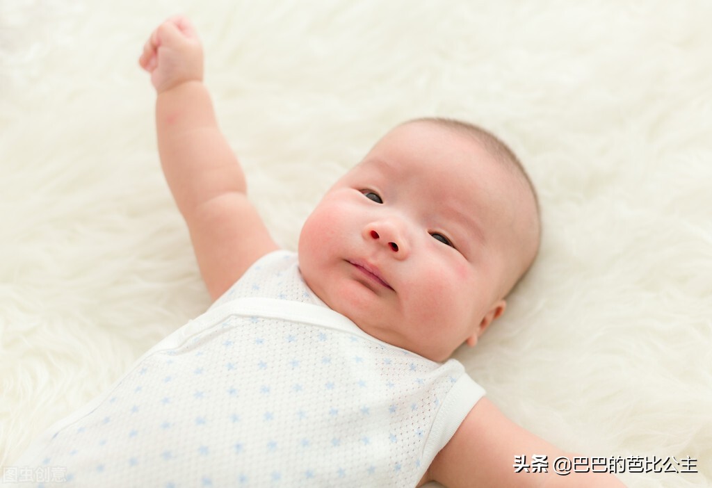 宝宝皮肤白有点黄怎么办,宝宝皮肤发黄变黑怎么办