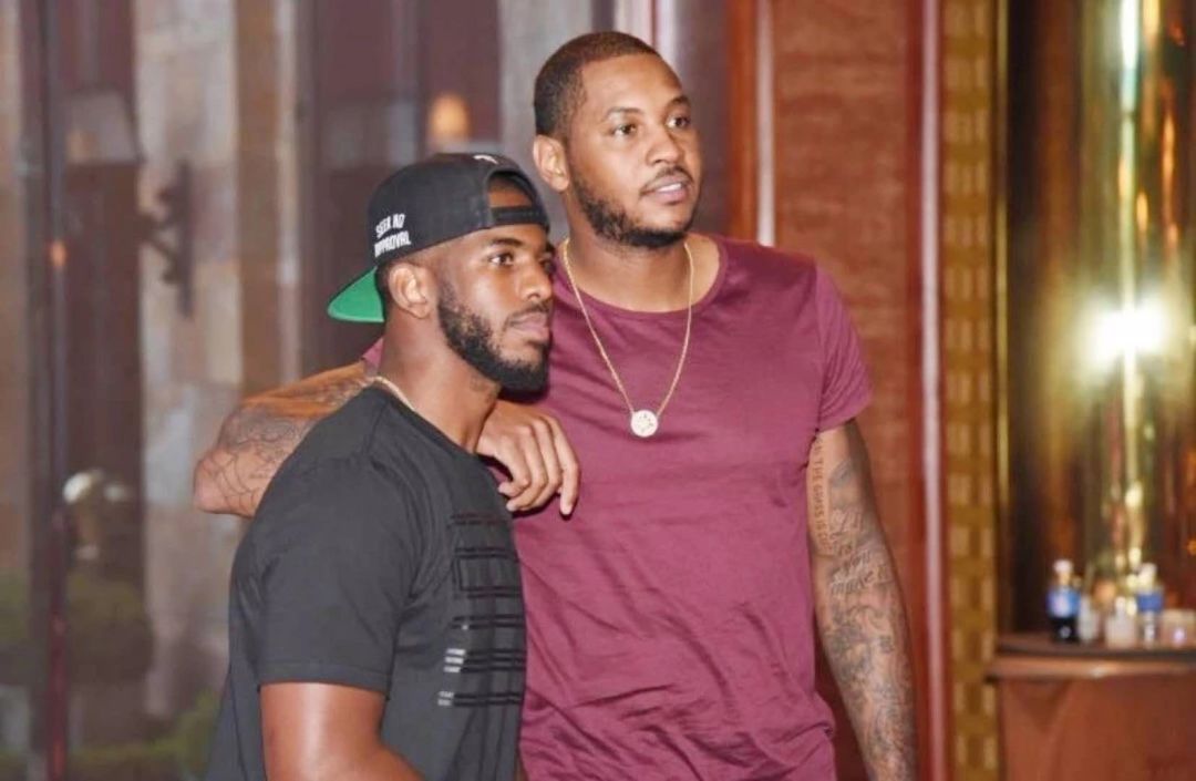 是什么让香蕉船的船员如此出名？