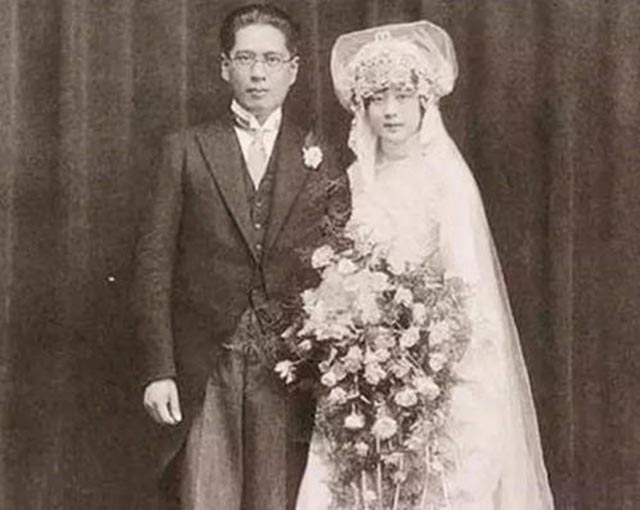 她太漂亮了,她太漂亮