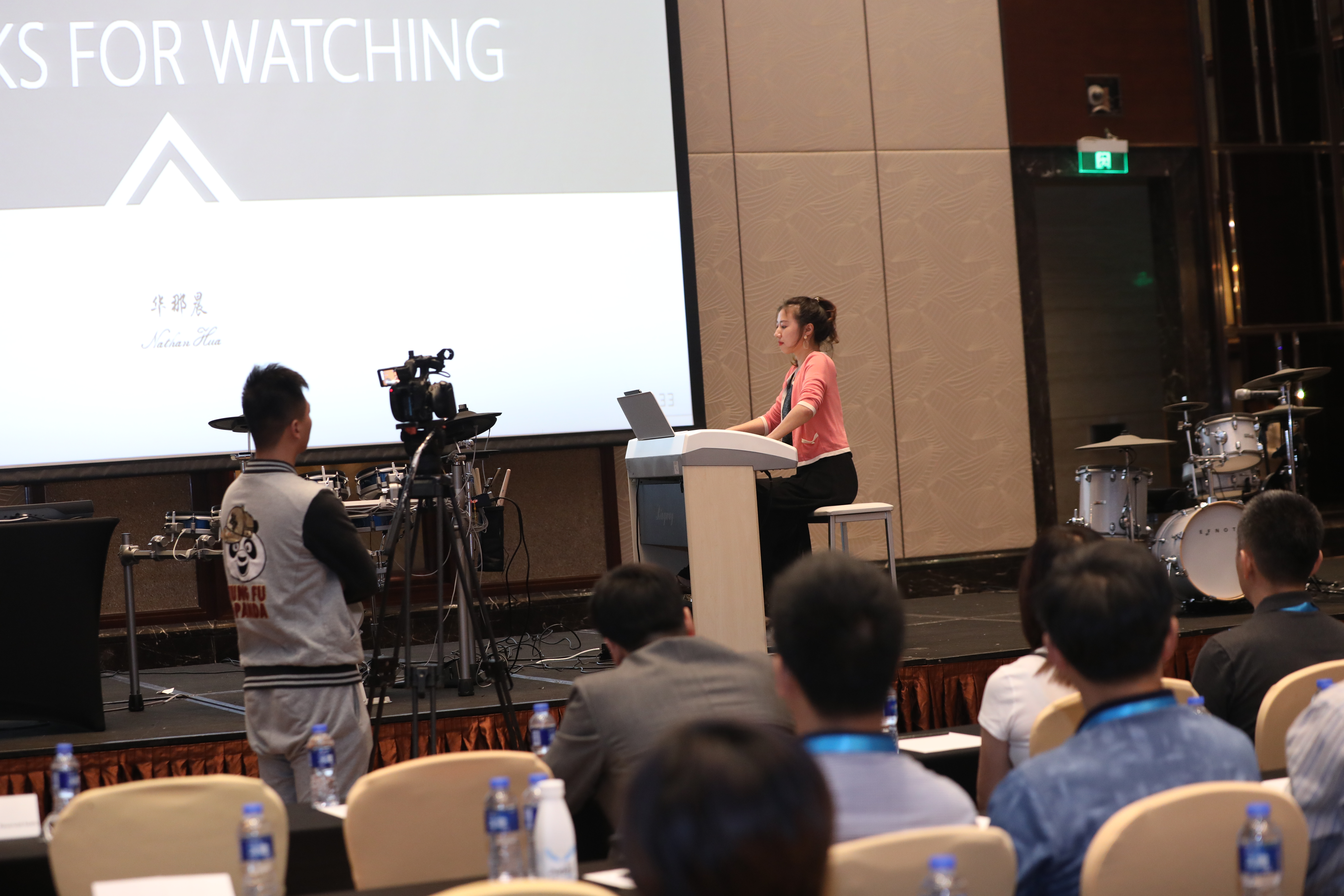 吟飞科技上海视频,吟飞电商