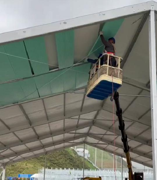 厂家专业设计制造篷房体育馆|丰名实业为你的青春保驾护航