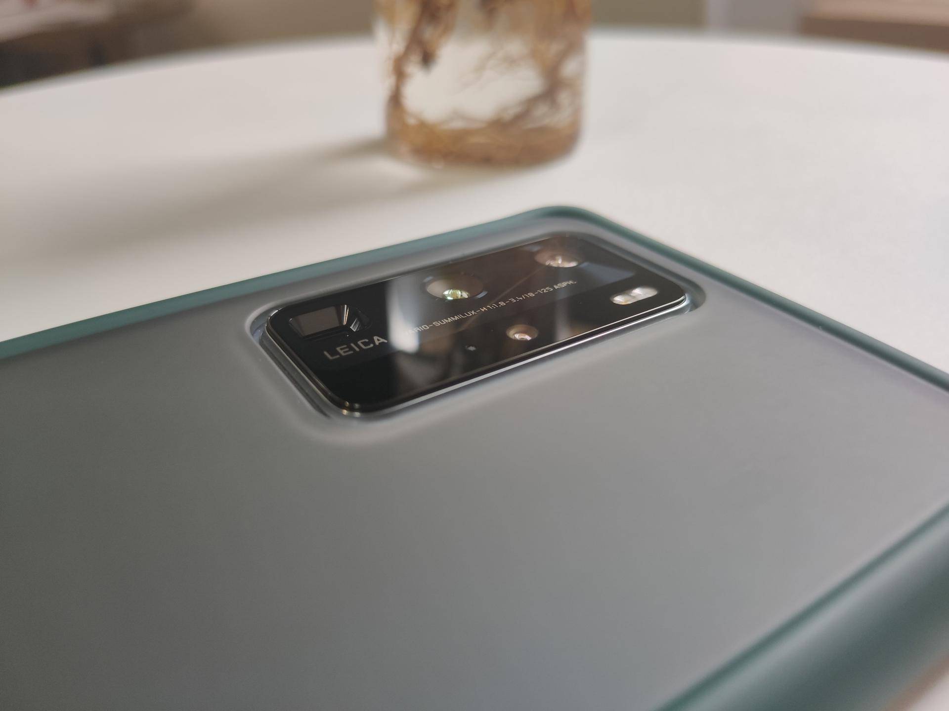 裸奔一时爽，摔碎火葬场，还是戴个套套安全些。