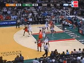 易建联(16年),顶天立地