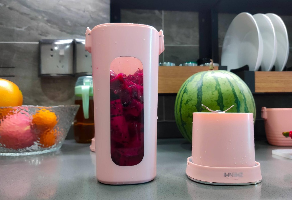 果蔬汁榨汁杯测评,真正好用的便携式榨汁杯