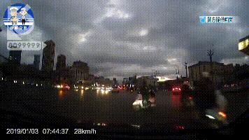 头盔为什么限量,头盔禁摩